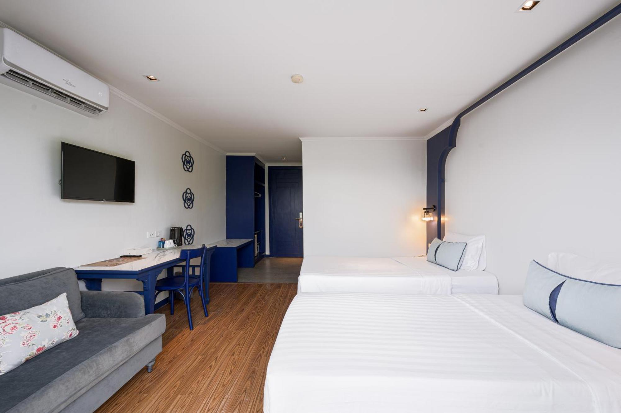 Bhukitta Boutique Hotel Phuket Town Oda fotoğraf