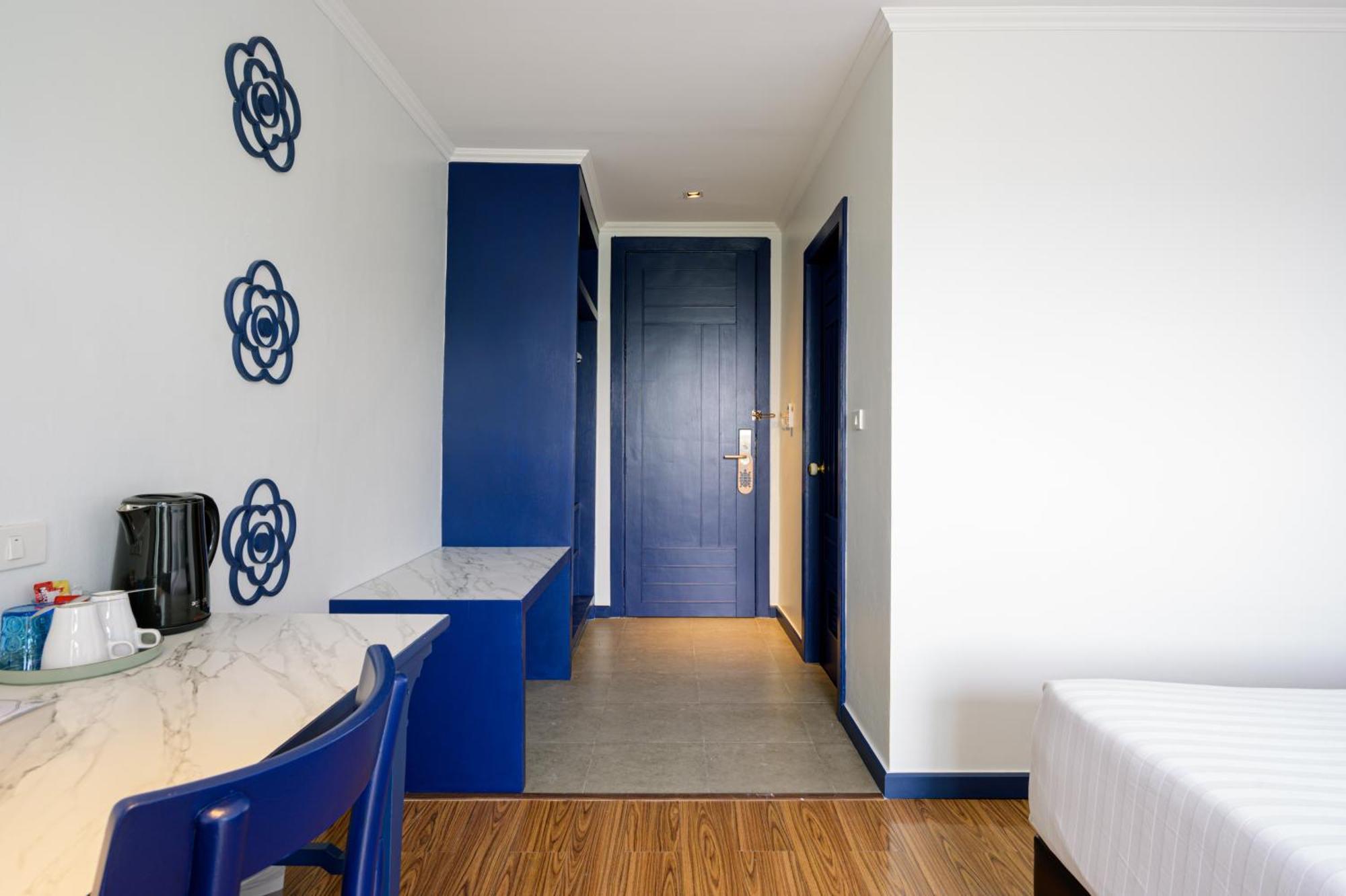 Bhukitta Boutique Hotel Phuket Town Oda fotoğraf